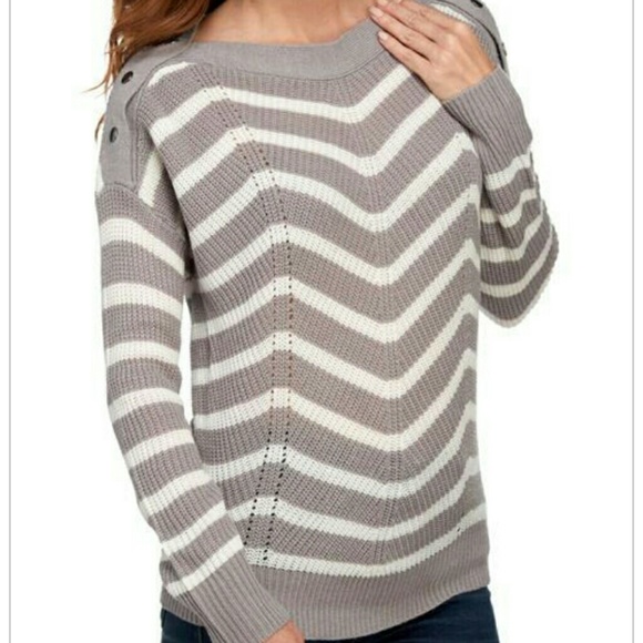 JESSICA SIMPSON
Striped Ribbed Knit Sweater - Picture 3 of 6